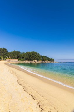 Praia da Mourisca, Bueu - Bueu yakınlarındaki Beluso, Pontevedra, İspanya