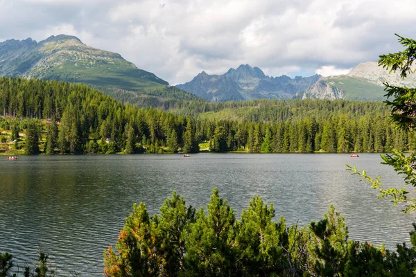 Tatra Górskie Jezioro Szczyrbskie Jezioro Slovakis — Zdjęcie stockowe