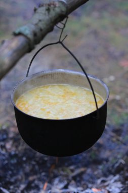 çorba füme turist İbriği yanan orman pişirilir