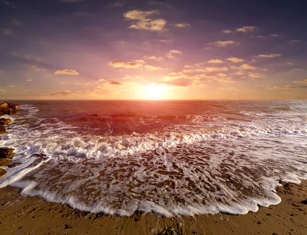 Landskab Med Majestætisk Solnedgang Havet Kysten - Stock-foto