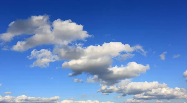 Schöne Abstrakte Weiße Wolken Blauen Himmel — Stockfoto