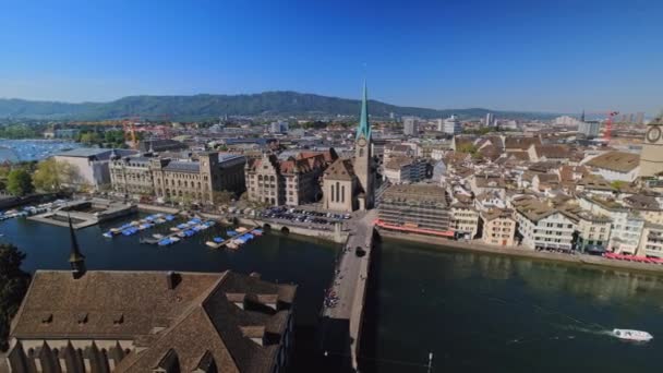 Antenowe panorama zabytkowego centrum Zurychu — Wideo stockowe