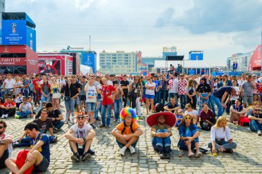 Futbol taraftarları takım Hırvatistan ve Türkiye arasındaki maç günü şehrin sokaklarında destek