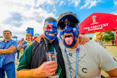 Futbol taraftarları takım Hırvatistan ve Türkiye arasındaki maç günü şehrin sokaklarında destek