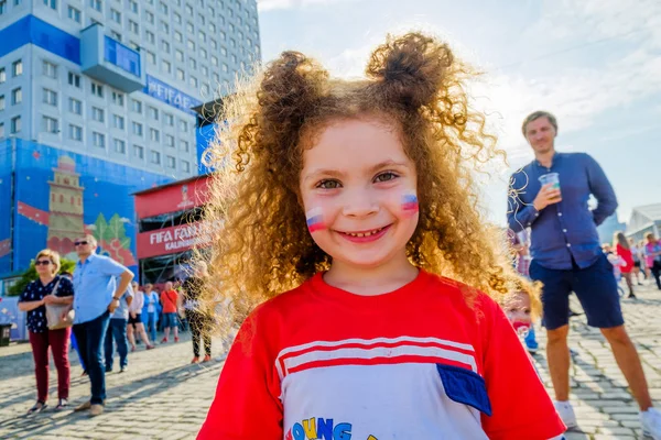 Futbol taraftarları takım Hırvatistan ve Türkiye arasındaki maç günü şehrin sokaklarında destek