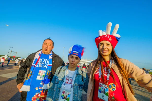 Futbol taraftarları takım Hırvatistan ve Türkiye arasındaki maç günü şehrin sokaklarında destek