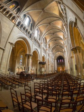 St Peters Katedrali iç. Kimse