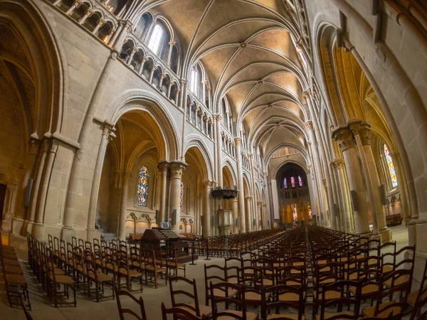 Katedra St. Peters wnętrza. Nikt nie — Zdjęcie stockowe