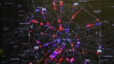 Etkileşimli harita merkezi izleme trafik istatistikleri gösterir