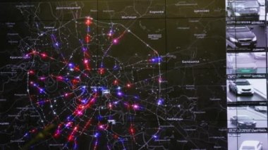 Etkileşimli harita merkezi izleme trafik istatistikleri gösterir