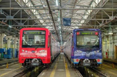 Metro metro istasyonu Krasnaya Presnya 'nın içi