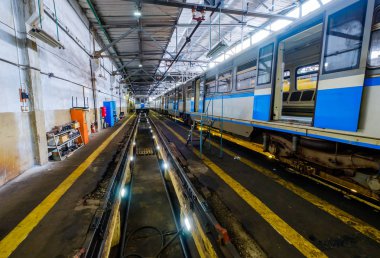 Metro metro istasyonu Krasnaya Presnya 'nın içi
