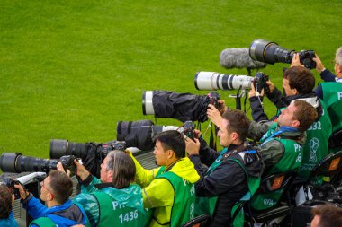 Futbol fotoğrafçılar maçında Sırbistan ve İsviçre arasında
