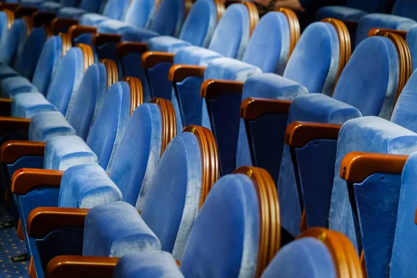 Chairs in the row at the hall — Stock Photo, Image