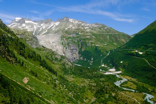 Zomer landschap van Zwitserland bergnatuur — Stockfoto