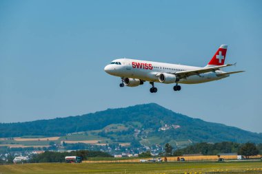 İsviçre havayolları uçak iniş gün zaman Uluslararası Havaalanı için hazırlanıyor