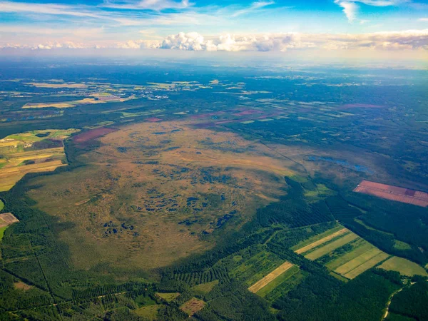 Κορυφαία Αεροφωτογραφία του ένας μεγάλος Βάλτος — Φωτογραφία Αρχείου