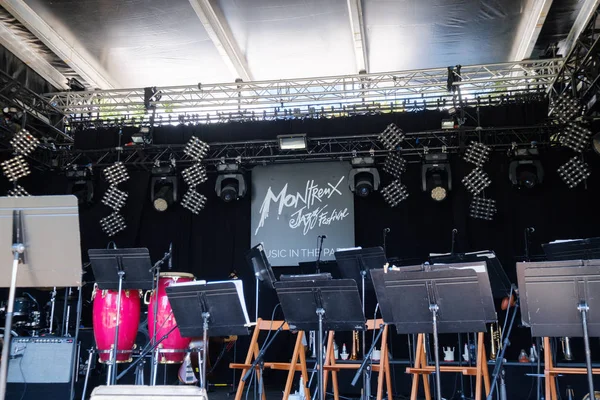 Escenario vacío en el Festival de Jazz de Montreux, nadie — Foto de Stock