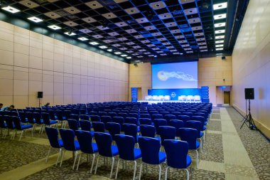 Konferans salonu Blockchain Kongre sırasında iç