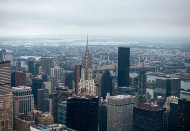 Empire state Binası dan Manhattan gökdelen havadan görünümü