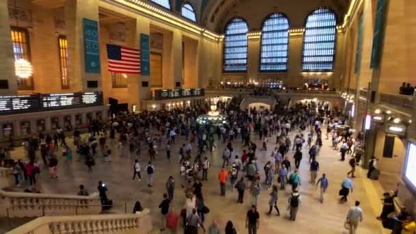 Passengers moving at Grand Central time lapse — Stock Video