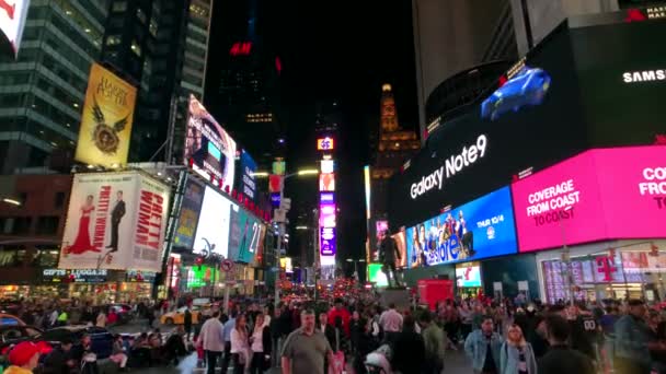 Time Square nacht tijd stadsgezicht — Stockvideo