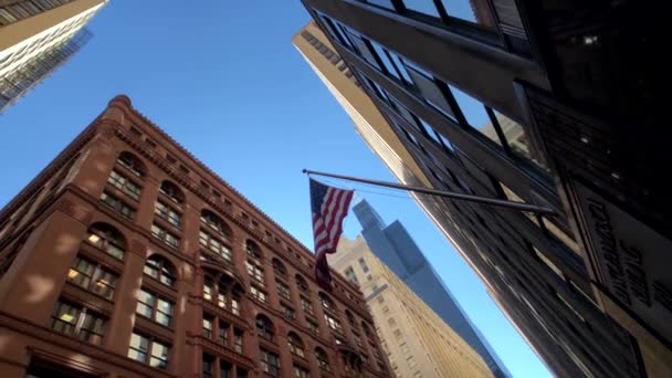 Panorama der Innenstadt bei Tag, Beobachtung der Architektur, des Stadtlebens — Stockvideo