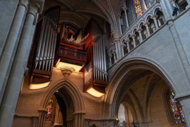 iç Katolik Katedrali