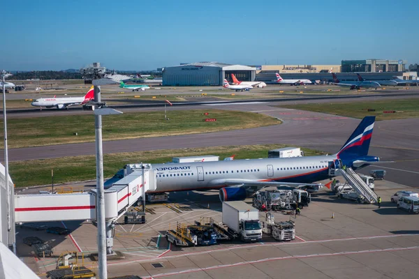 Aeroflot in aeroporto Krabrovo — Foto Stock