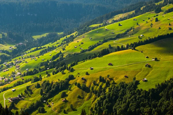 Tiempo de verano montaña naturaleza paisaje panorámico — Foto de Stock