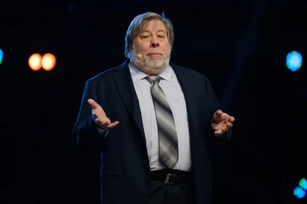 Stephen Wozniak actúa en conferencia de negocios — Foto de Stock
