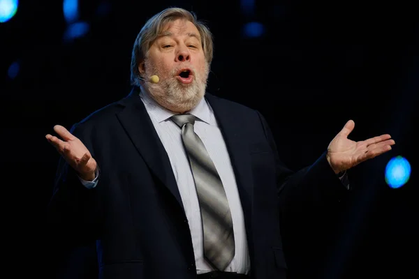 Stephen Wozniak actúa en conferencia de negocios — Foto de Stock