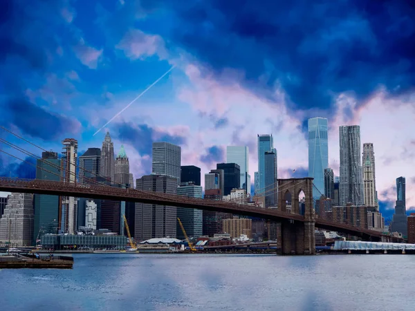 Skyline von New York Manhattan — Stockfoto