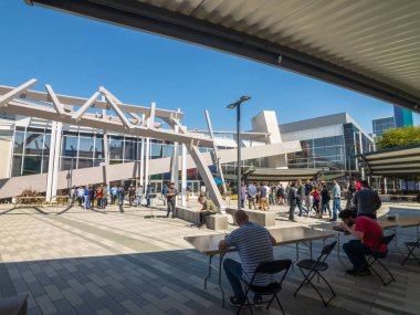 Googleplex açık havada çalışan işçilerin Merkez Merkez