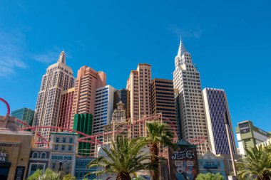 Güneşli bir gün zaman turistik yerleri ziyaret turistler