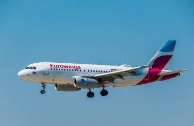 Eurowings havayolları uçak iniş gün zaman Uluslararası Havaalanı için hazırlanıyor