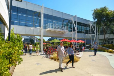 Googleplex açık havada çalışan işçilerin Merkez Merkez