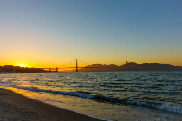 Bridge Golden Gate at San Francisco sunset — Stock Photo, Image
