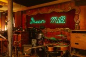 Grüne Mühle Jazz Café Leuchtreklame