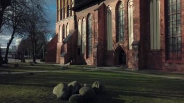 Gün içinde Kant Adası 'nda katedral dış