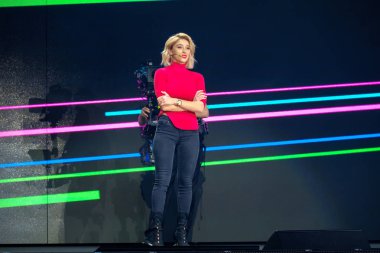 Rus ünlü instagram Blogger Anastasia ıvleeva iş toplantısında gerçekleştirir