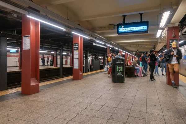 Manhattan 'da Metro iç