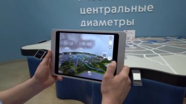 Artırılmış gerçeklik düzeninin gösterimi