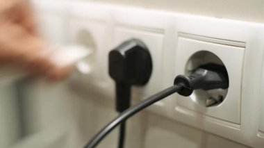 Erkek el soketleri elektrik fişleri çekme