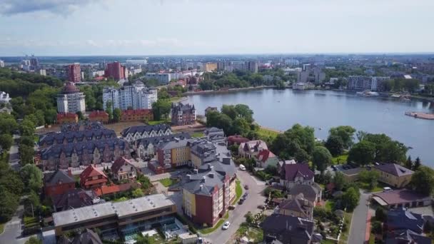 Paisaje aéreo de la ciudad de Kaliningrado, Rusia — Vídeo de stock