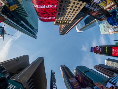 Ünlü cazibe yer Time Square gündüz cityscape