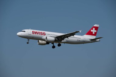 İsviçre havayolları uçak iniş gün zaman Uluslararası Havaalanı için hazırlanıyor