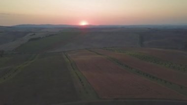 Güney Moravya kırsal alanda gündoğumu Havadan lanscape