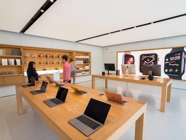 Tienda Apple en el campus de la empresa en el valle de silicona, Infinity loop uno, sede — Foto de Stock