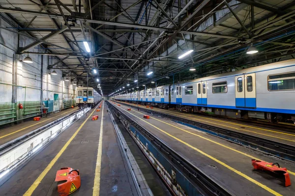 Dépôt de métro train métro — Photo